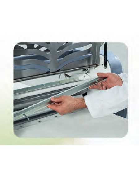 Sfogliatrice - Lunghezza tavoli mm 850 - Apertura cilindri 0/50 mm - cm 207 x 106 x 117h