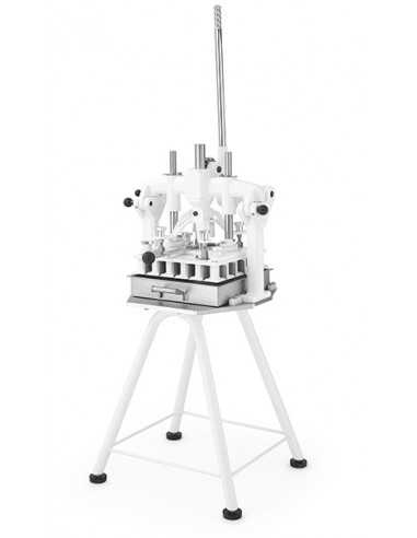 Spezzatrice manuale da 30 divisioni 25/100 gr. - cm 68 x 67 x 173 h